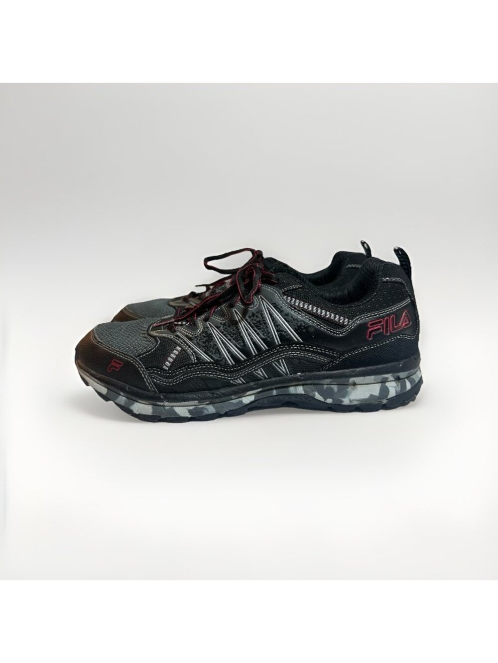 Fila Shoes Men’s Size 10 Black Grey Red Evergrand Trail Hiking Running Walking